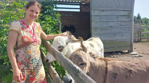 Mária Žižlavská na své farmě Oslí stezka