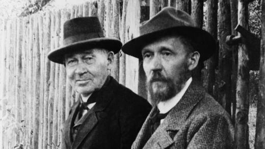 Básník Josef Václav Sládek (vpravo) se svým otcem ( fotografoval sám básník)