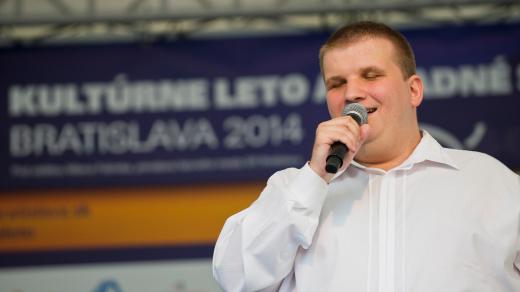Nevidomý zpěvák Radek Žalud