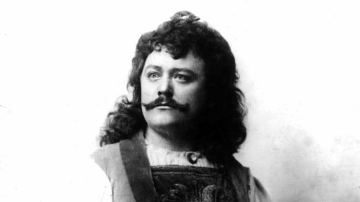 Karel Burian ( 1870 - 1924), operní pěvec- role Dalibor ze stejnojmenné opery B.Smetany