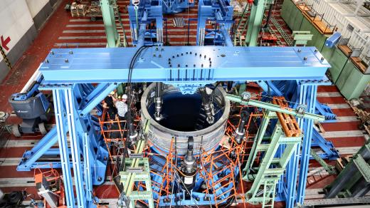 Testování krytu spodní nosné konstrukce pomocného motoru rakety Ariane 6