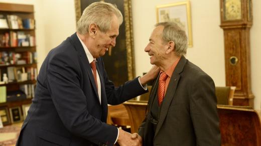 Prezident Miloš Zeman a předseda Senátu Jaroslav Kubera