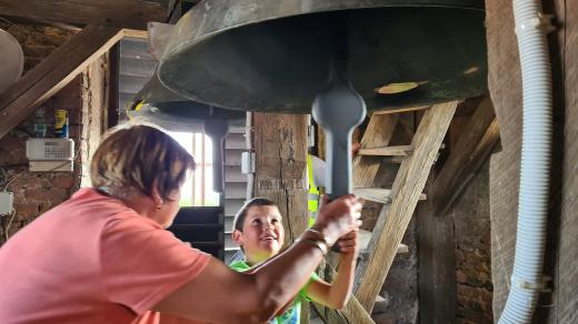 Zvony v kostele v Moravské Nové Vsi znovu zní. A mohli si to vyzkoušet i návštěvníci.