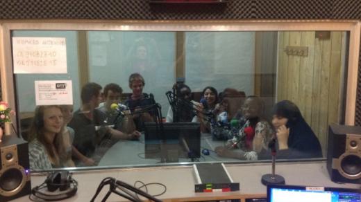 Ateliér s dětmi v komunitním rádiu Galere ve francouzském Marseille