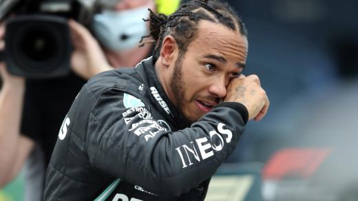 Lewis Hamilton ziskem sedmého titulu mistra světa ve Formuli 1 zpečetil svou výjimečnost