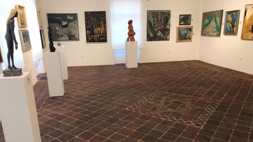 Galley Cyrany v Heřmanově Městci