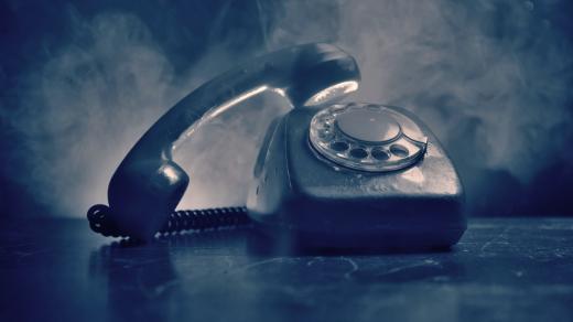 Starý telefon (ilustrační foto)