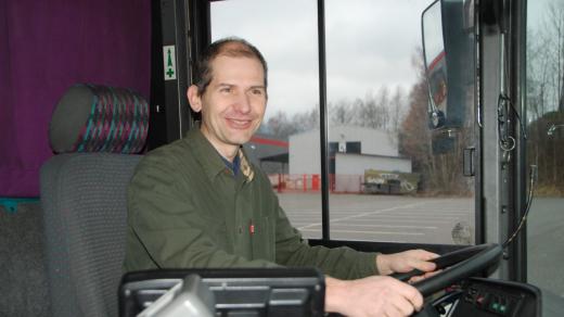 Ivo Raisr v autobuse