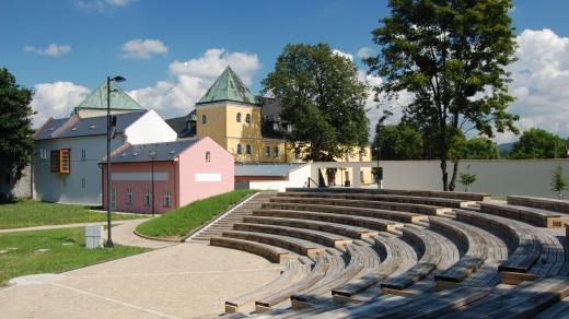 Michal Sborwitz, Rekonstrukce Zámeckého náměstí a parku ve Velké Bystřici