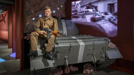 Armádní muzeum v Praze otevřelo a láká na moderní expozici