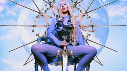 Ava Max – Kings And Queens