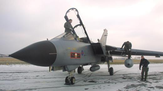 Vojenský stíhací letoun Tornado 617