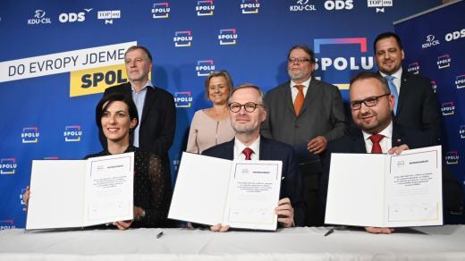 Markéta Pekarová Adamová, Petr Fiala a Marian Jurečka oznámili, že ODS, KDU-ČSL a TOP 09 budou příští rok do Evropského parlamentu kandidovat společně v koalici Spolu