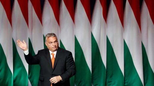 Maďarský premiér Viktor Orbán na kongresu strany Fidesz v listopadu 2021