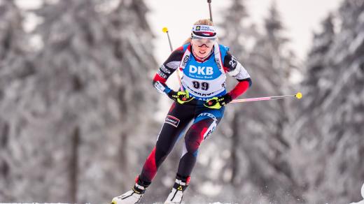 Eva Puskarčíková se po letošní sezoně rozloučila s profesionální kariérou. Které další hvězdy zimních sportů skončily?