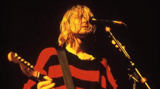 Kurt Cobain byl nejen zpěvákem, ale i hlavním textařem a autorem hudby skupiny Nirvana. 