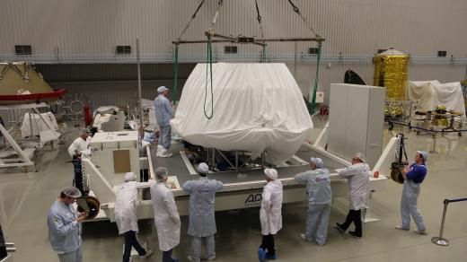 Sonda ExoMars 2020 byla vyvinuta Evropskou vesmírnou agenturou ve spolupráci s ruskou agenturou Roskosmos
