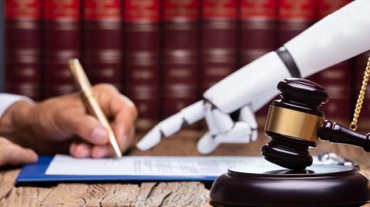 Umělá inteligence napomáhá člověku vyplnit formulář (ilustrační foto)