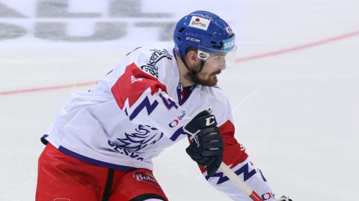 Jan Ščotka je oporou pevné české defenzivy