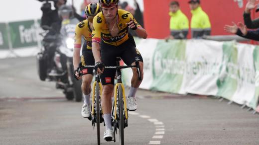 Primož Roglič vyhrál 17. etapu Vuelty