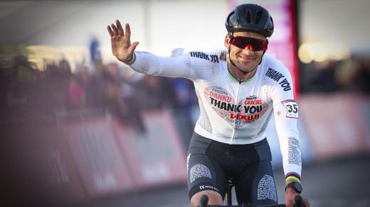 První únorový víkend se veškerá pozornost cyklistické veřejnosti upíná na MS v cyklokrosu v Táboře a konec kariéry Zdeňka Štybara