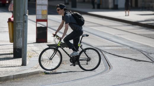 cyklista, ilustrační foto