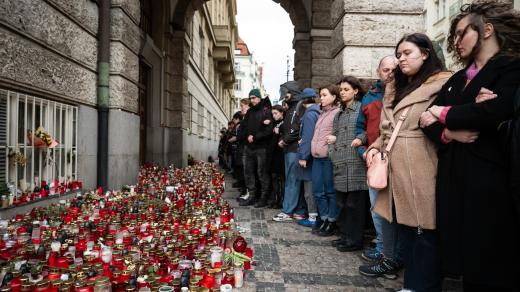 Pieta za oběti střelby na filozofické fakultě